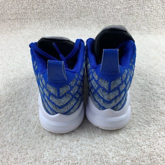 Nike Uninterrupted x LeBron 17 - Picture 5 of 7